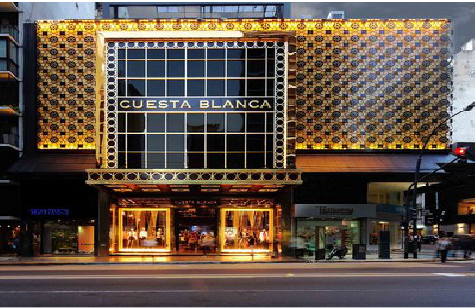 惠安门头设计与商业空间的纽带。