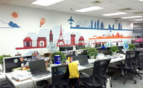 惠安教你设计办公室墙绘的方法。